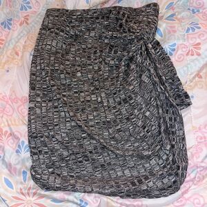 Cute rue 21 skirt. Brand new. Never worn! Size small